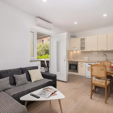 Apartment Paladin Makarska