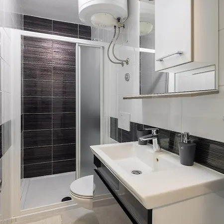 Paladin Apartment Makarska