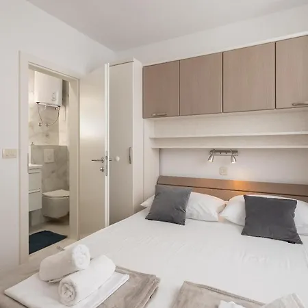 Paladin Apartment Makarska