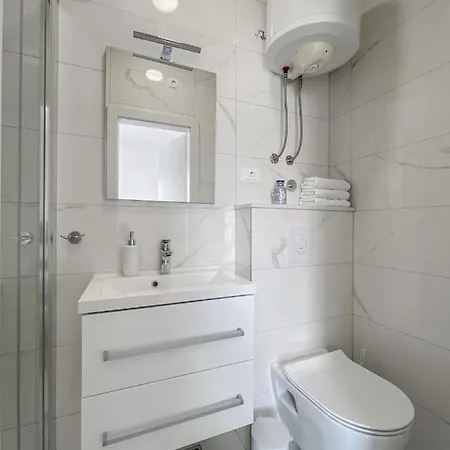 Paladin Apartment *