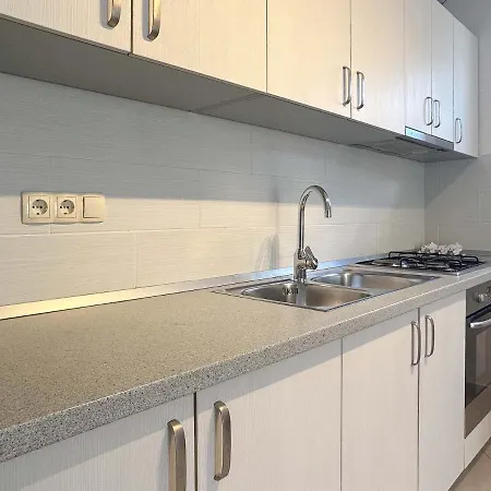 Paladin Apartment Makarska