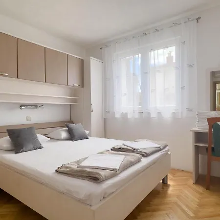 Paladin Apartment